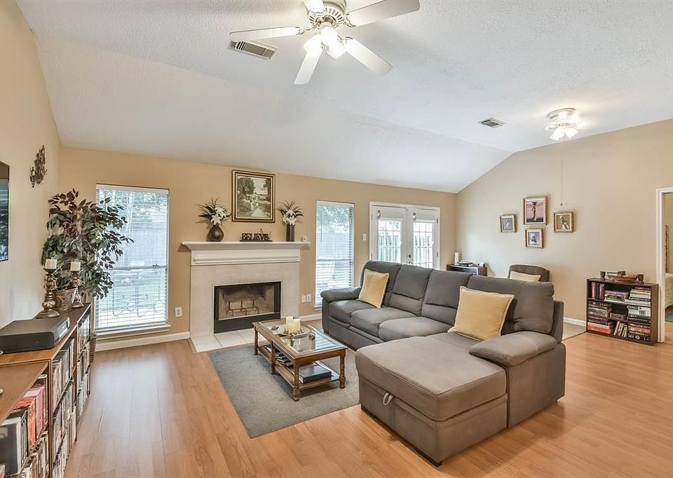 1st image of 12310 Garden Laurel Ln