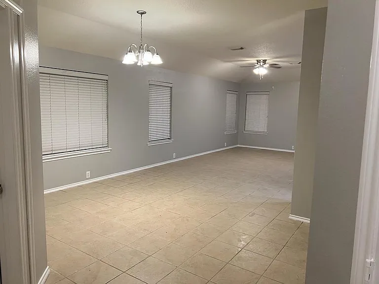 14922 Sugar Sweet Dr — Photo 12
