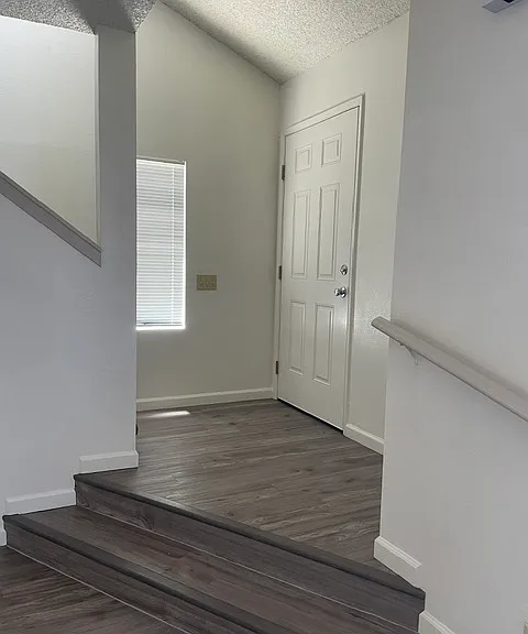 4301 California Ave #21 — Photo 4