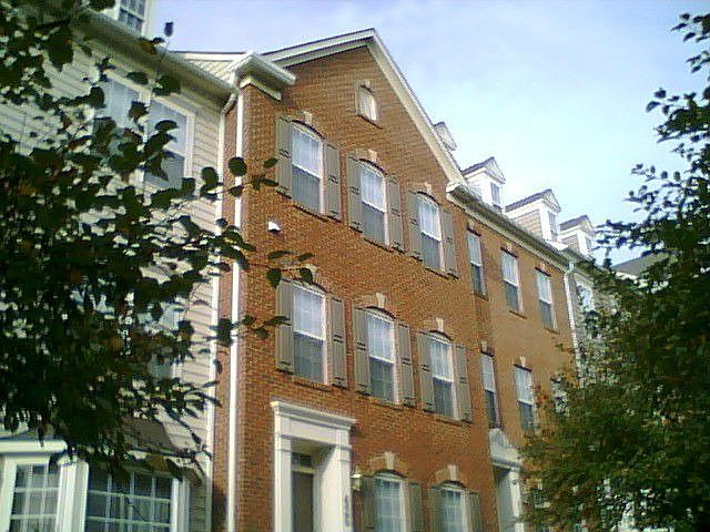Beautiful Stately Brick Townhouse 