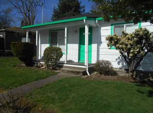 1831 SE Bidwell St, Portland, OR 97202
