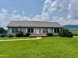 519 Piney Creek Rd, Martinsburg, PA