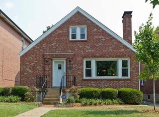 3971 Dover Pl, Saint Louis, MO