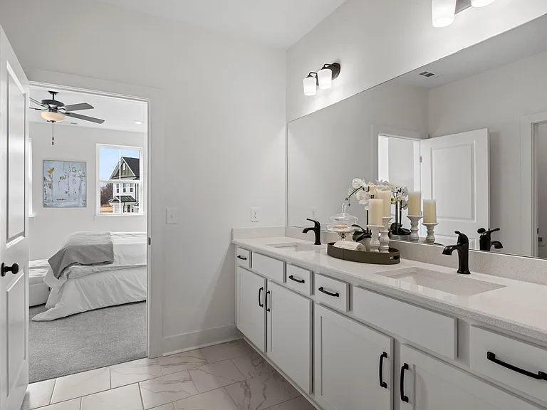 6001 Mill Tree Ct — Photo 35