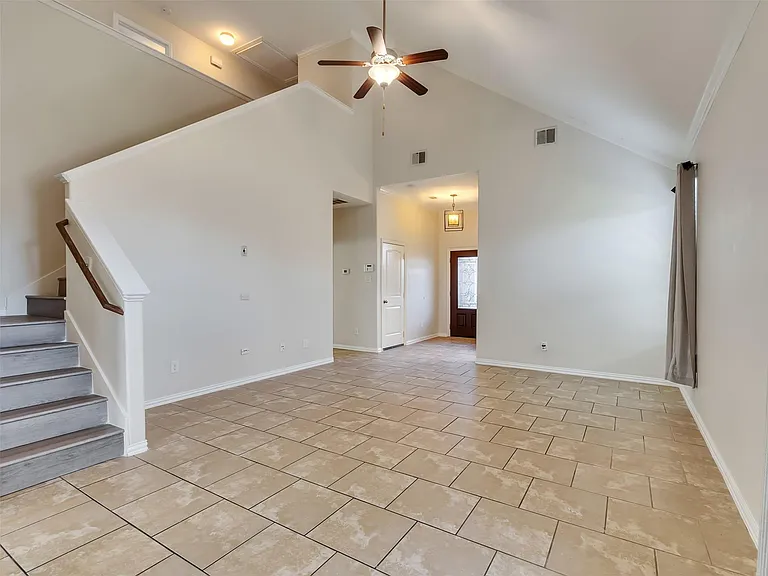 10906 Whistlers Cottage Ct — Photo 9