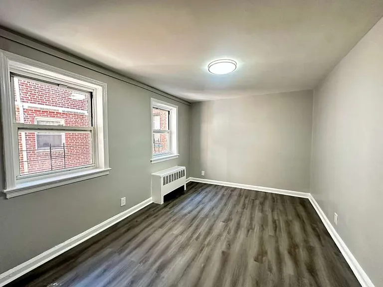 139 Halsted St — Photo 6