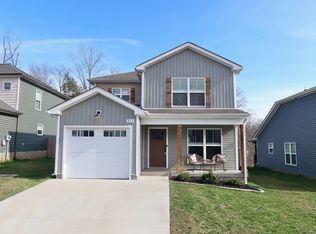 411 Hillside Dr, Clarksville, TN
