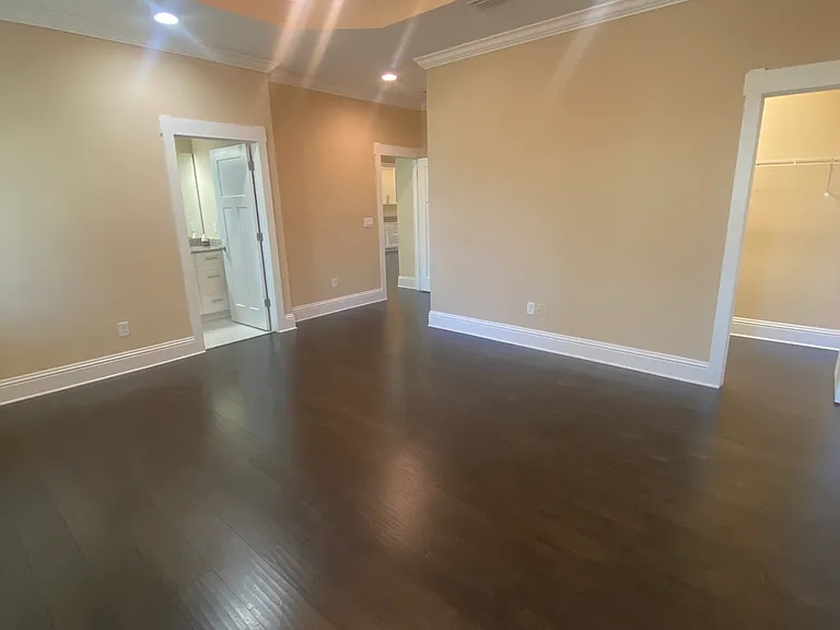 3916 N Ola Ave — Photo 5
