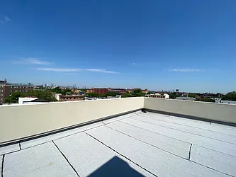 Rented by Level Group