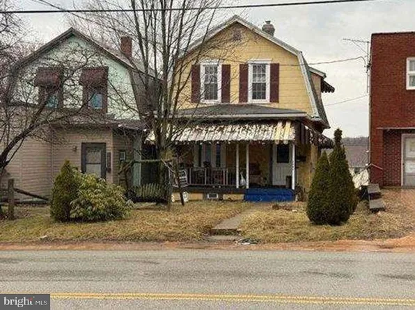 2204 Freeport Rd, New Kensington, PA 15068