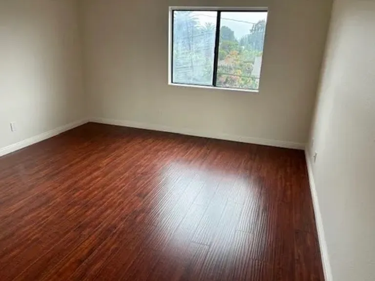 One Bedroom One Bath - $2,195/month - Prime West LA - Barrington and Pico — Photo 7