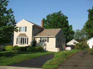 82 Duval St, Bridgewater, NJ 08807