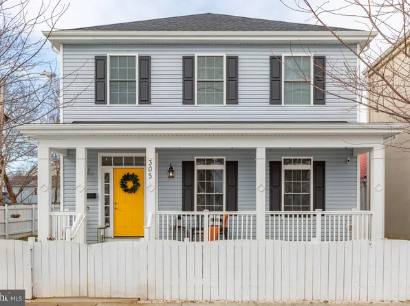 303 Canal St, Fredericksburg, VA 22401