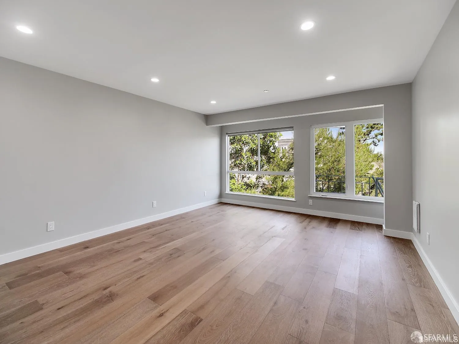1 bed, 700 sqft, $5,500 — Photo 2