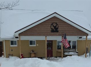 19948 Skeltontown Rd, Cambridge Springs, PA 16403