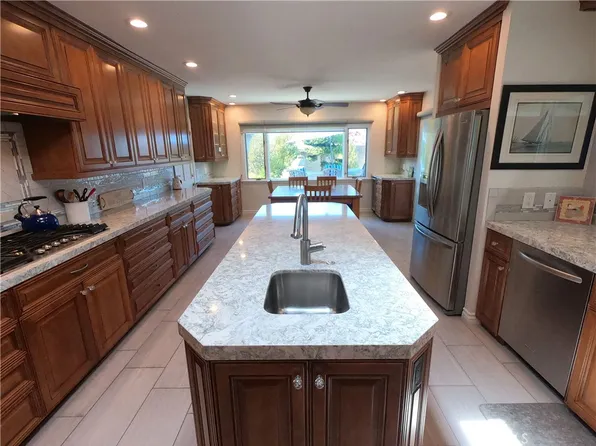 6551 E Driscoll St, Long Beach, CA 90815