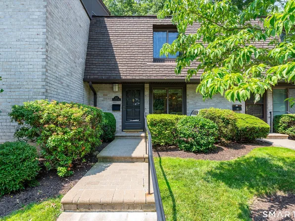 247 Hamilton Avenue #6, Stamford, CT 06902