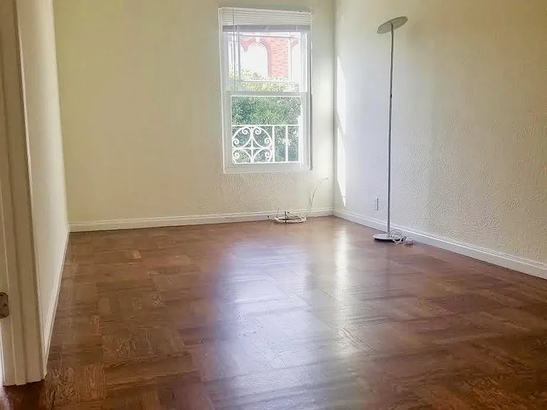 3444 Divisadero St — Photo 11