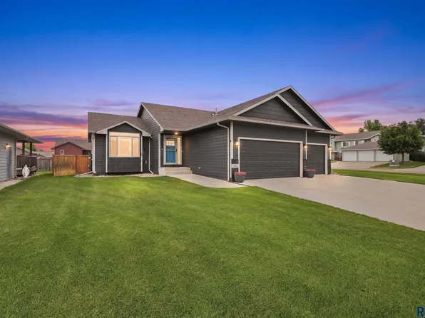 2912 S Lucerne Ave, Sioux Falls, SD 57106