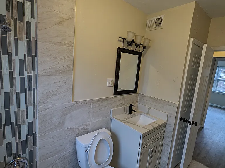 7114 Vernon Ave #7114 — Photo 7