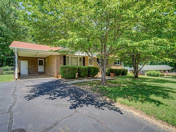 2nd image of 339 Marconi Dr