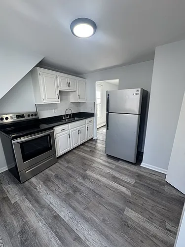 424 West St #3S Photo 1