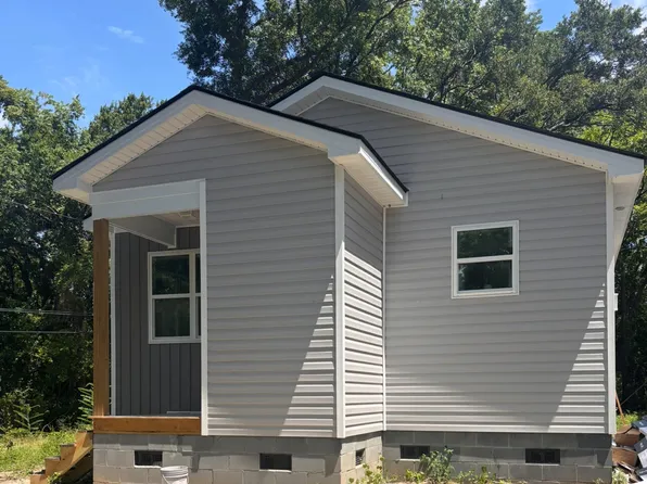 2635 Tillman St, North Charleston, SC 29405