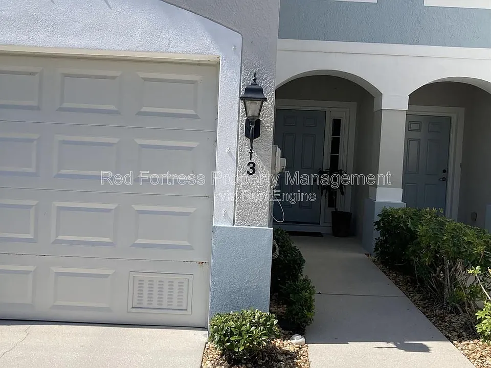 8271 Village Edge Cir #3