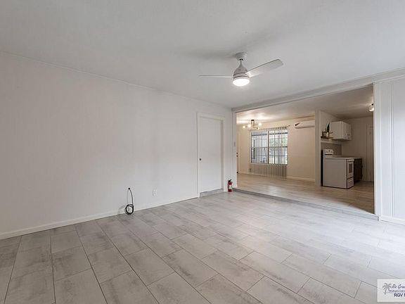5th image of 1220 S 8th Ave
