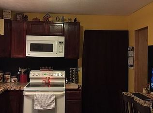 606 1st St, New Haven, WV