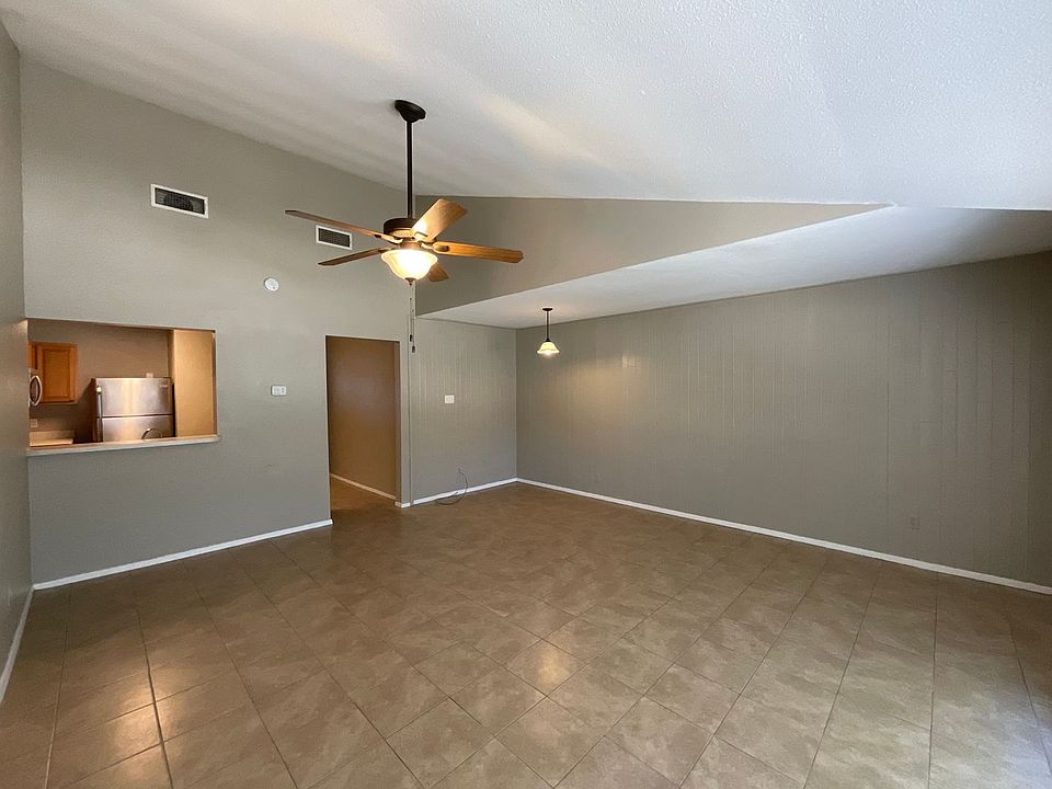 Baycliff Apartments 400 Green Leaf Horseshoe Bay TX Zillow