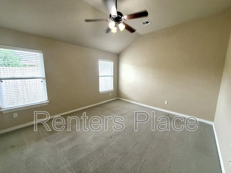 12620 Williamsport Ave — Photo 10