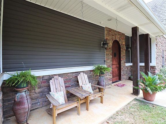 4th image of 1654 Luebenia Rd