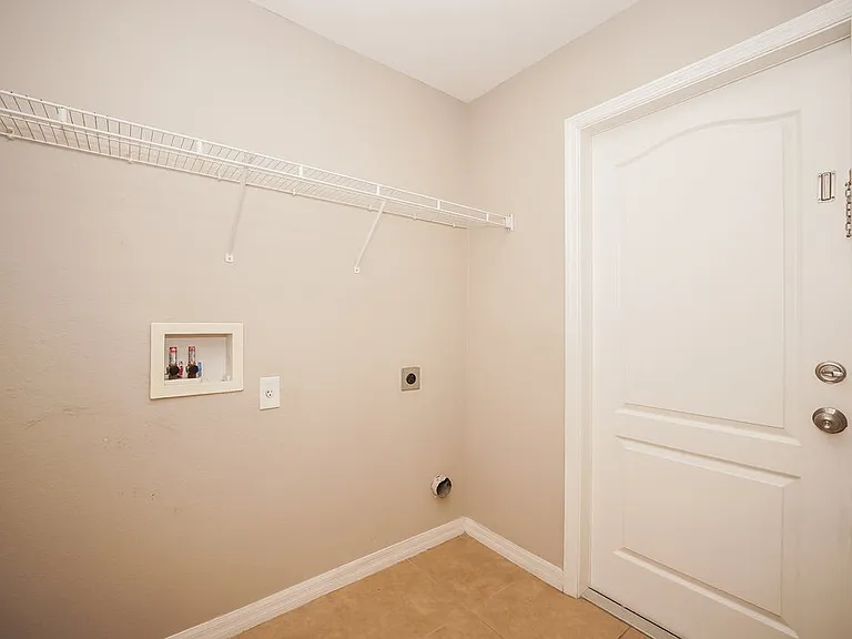 11711 Tempest Harbor Loop — Photo 10