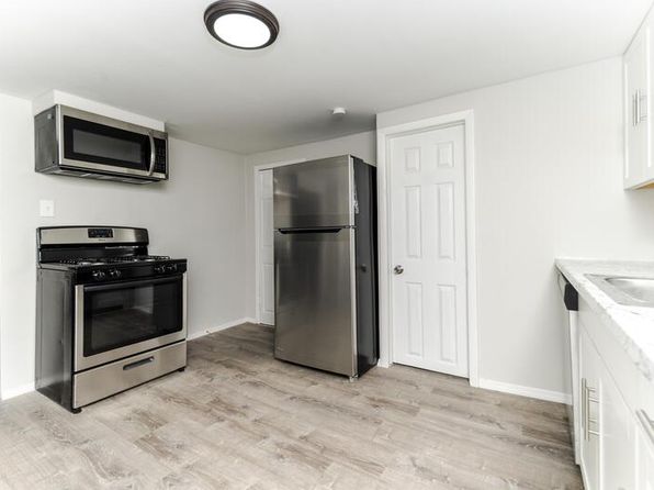106 1st Ave, Watervliet, NY 12189