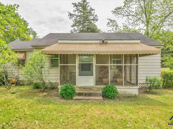 601 Travelers Rest Rd, Montezuma, GA 31063