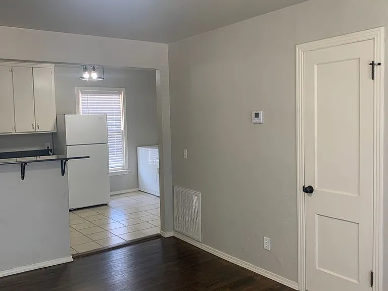 Native Lands Apartments — Photo 7