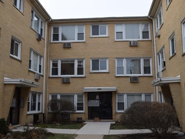 3808 Ruby St APT 2S, Schiller Park, IL 60176