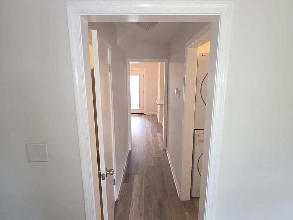 1324 Riverdale Dr