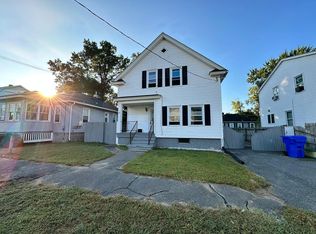 33 Porter St, Springfield, MA 01104