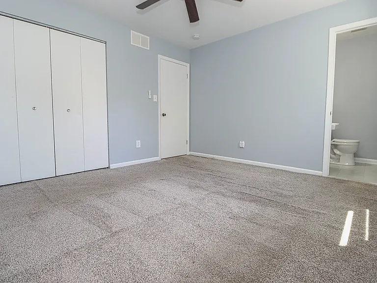 328 Benfield Rd — Photo 18