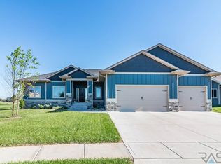 600 E Pine St, Brandon, SD 57005