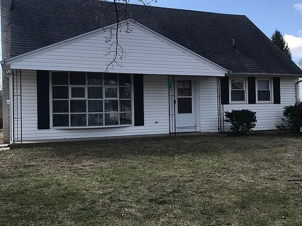 855 Mildred Ave, Temperance, MI 48182