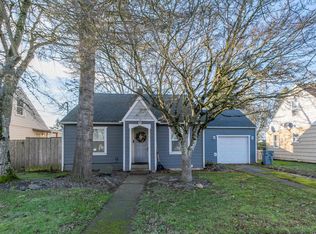 372 S 6th St, Lebanon, OR 97355