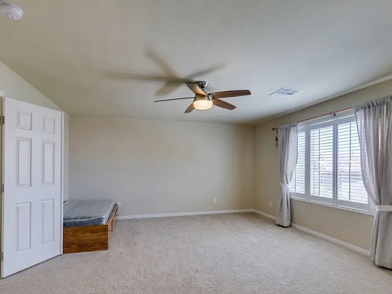 9766 Cadence Creek Ct — Photo 30