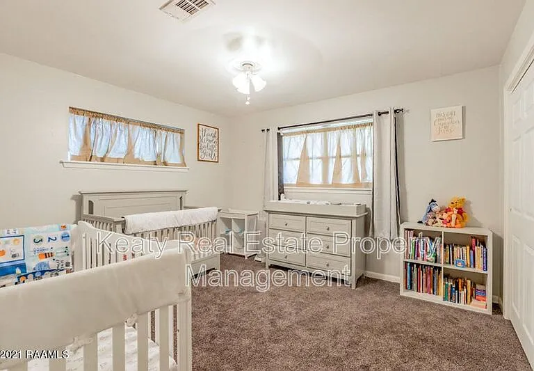 214 Dover Dr — Photo 9