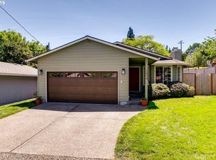 1634 SW Spring Garden St, Portland, OR 97219