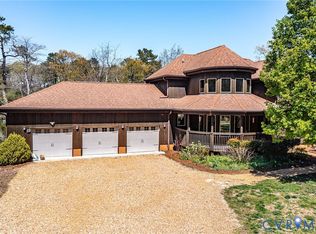 176 Baypointe Ct, Reedville, VA 22539