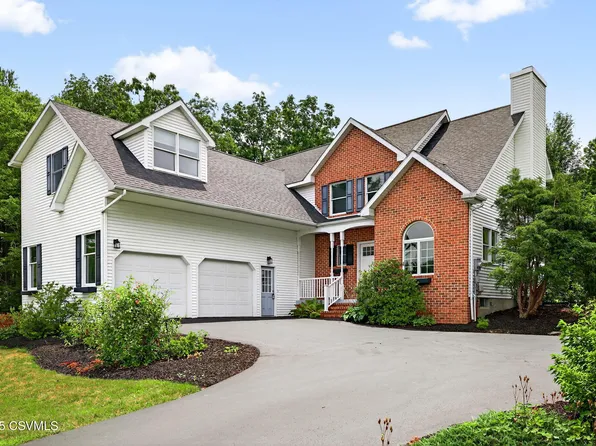 138 Thistle Way, Danville, PA 17821