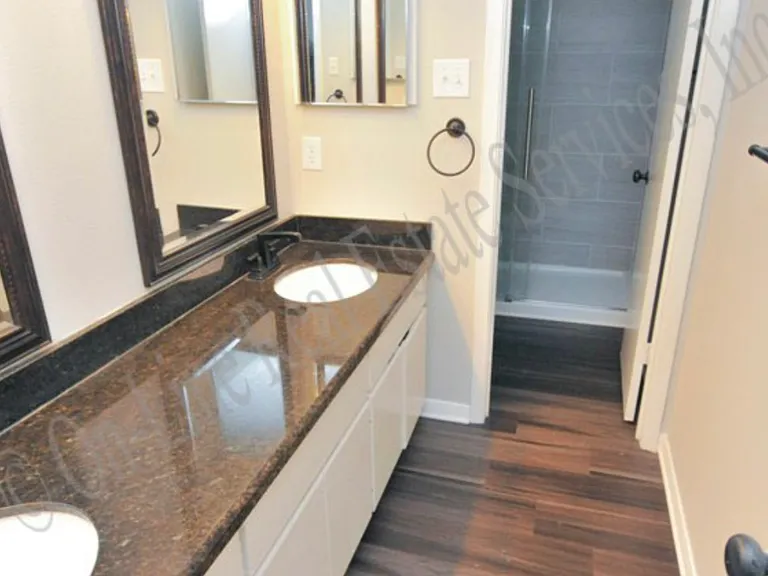 701 Balcones Dr #64 — Photo 9
